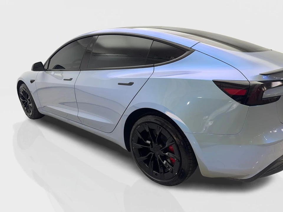 2025 Tesla Model 3 - Image 14 of 21