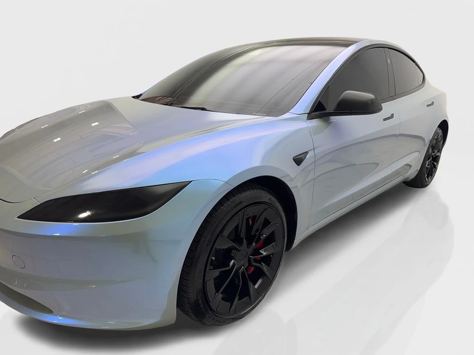 2025 Tesla Model 3 - Image 11 of 21