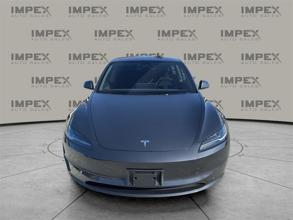 2025 Tesla Model 3 - Image 8 of 12