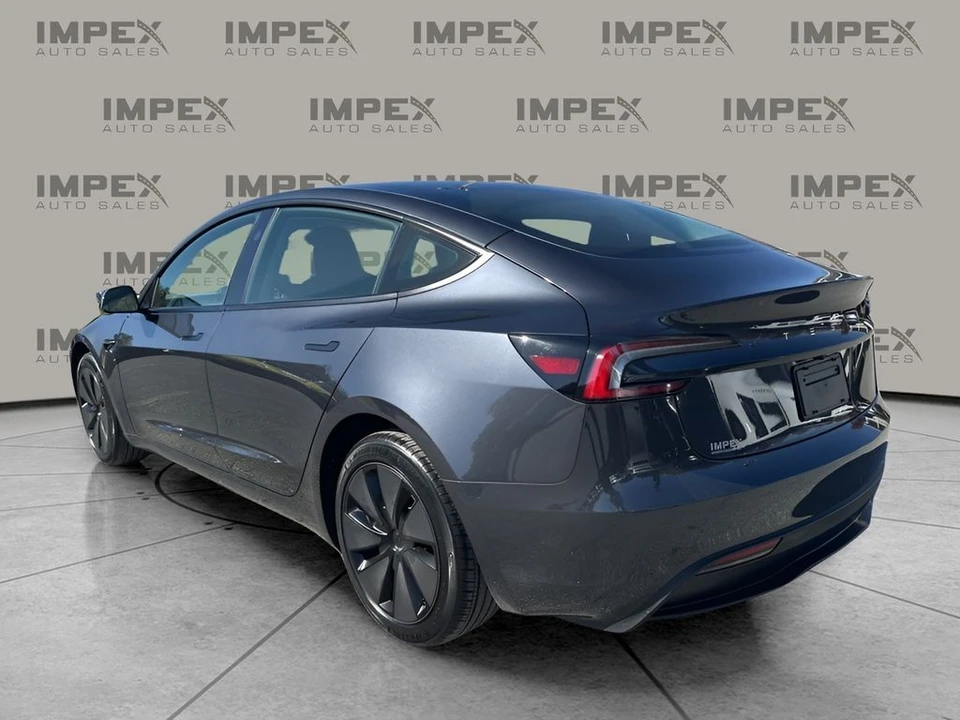 2025 Tesla Model 3 - Image 3 of 12
