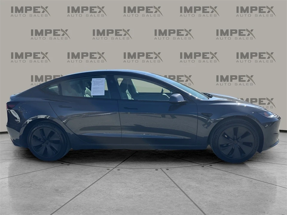 2025 Tesla Model 3 - Image 6 of 12