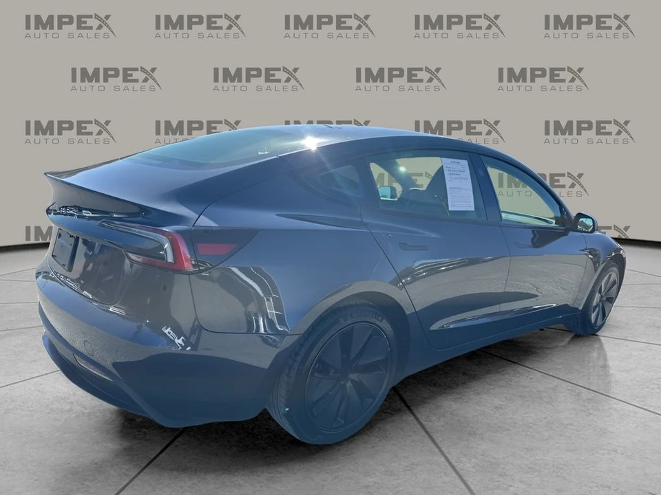 2025 Tesla Model 3 - Image 5 of 12