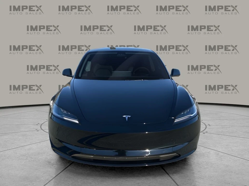 2025 Tesla Model 3 - Image 8 of 12