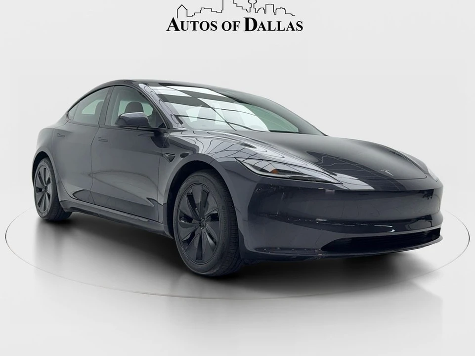 2025 Tesla Model 3 - Image 2 of 31
