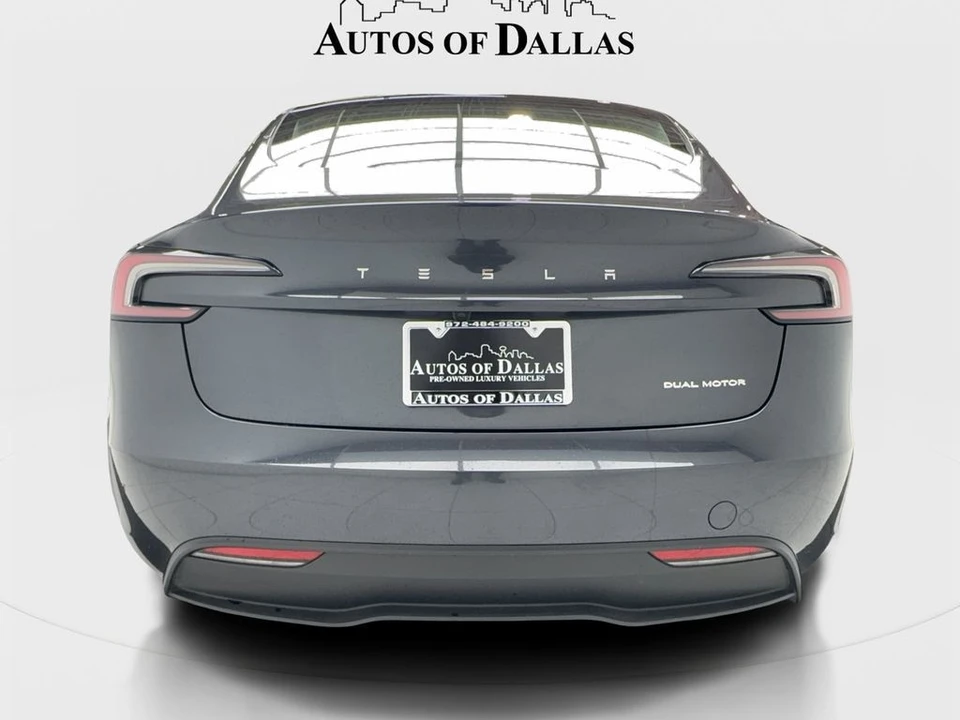 2025 Tesla Model 3 - Image 10 of 31