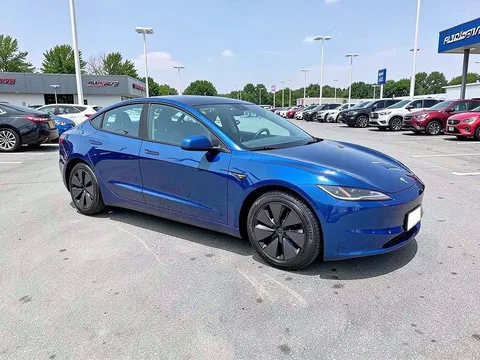 2025 Tesla Model 3 Long Range