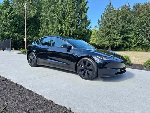 2025 Tesla Model 3 Long Range Dual Motor AWD