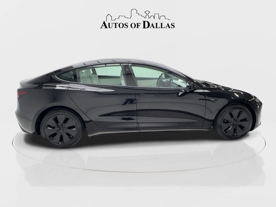 2025 Tesla Model 3 - Image 7 of 21