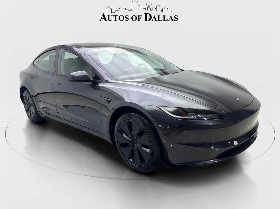 2025 Tesla Model 3 - Image 4 of 21