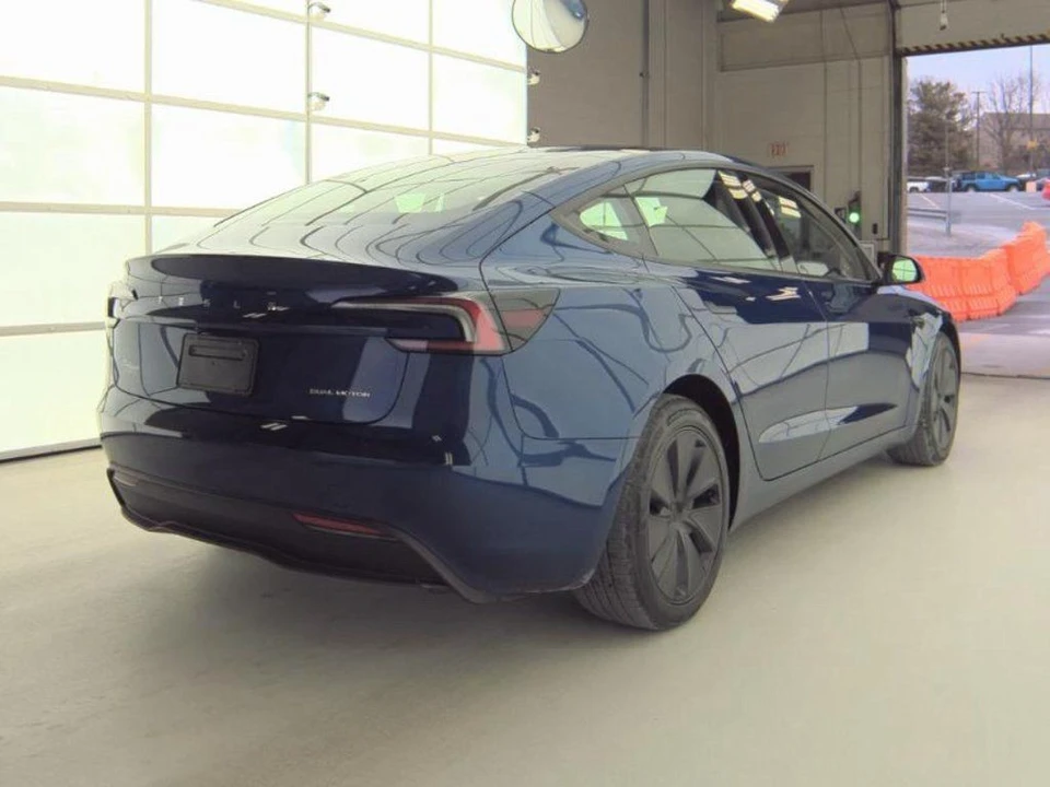 2025 Tesla Model 3 - Image 2 of 10