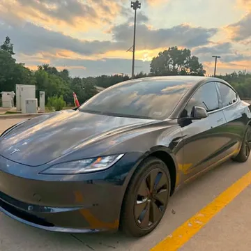 2025 Tesla Model 3 Long Range