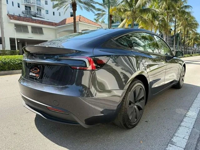 2025 Tesla Model 3 - Image 6 of 12