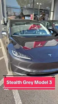 2025 Tesla Model 3 Long Range Sedan 4D