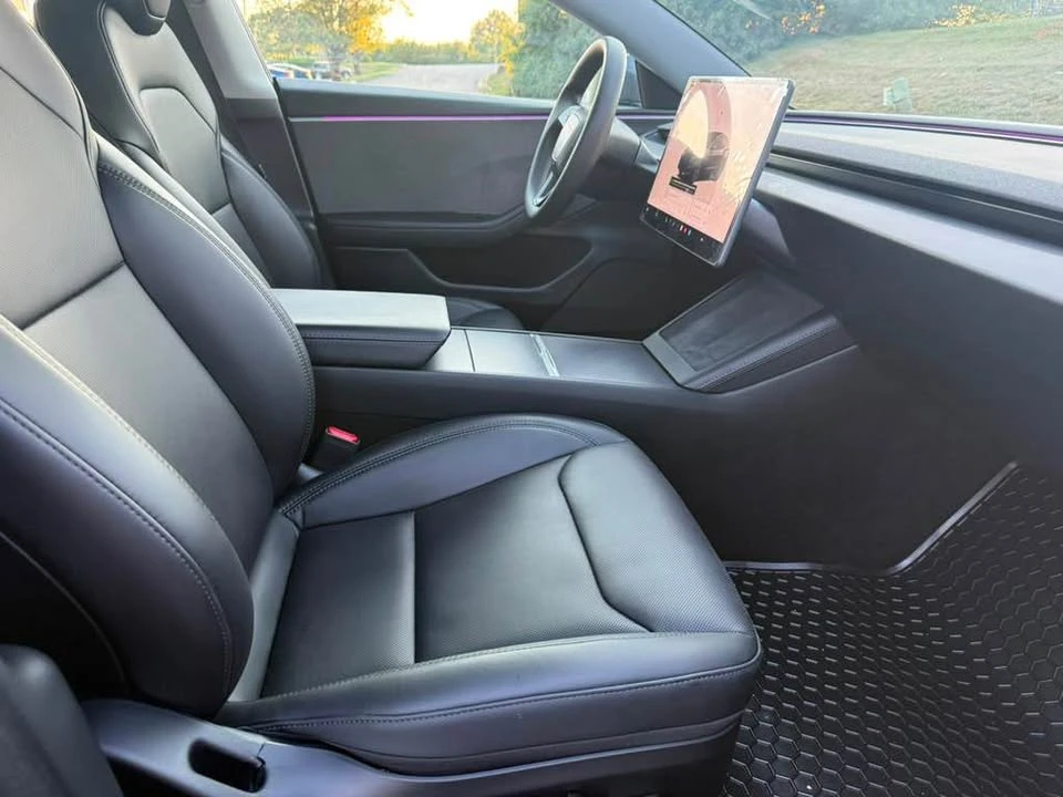 2025 Tesla Model 3 - Image 11 of 16