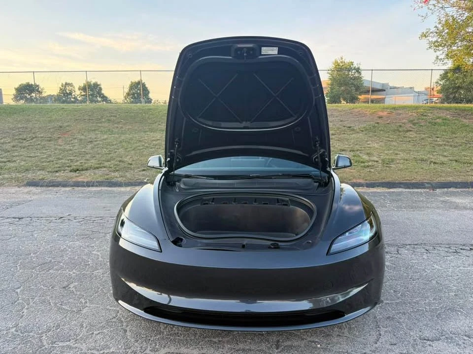 2025 Tesla Model 3 - Image 12 of 16