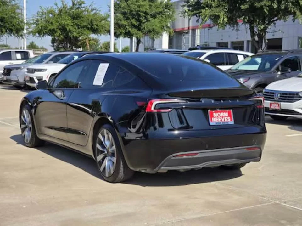 2025 Tesla Model 3 - Image 3 of 8