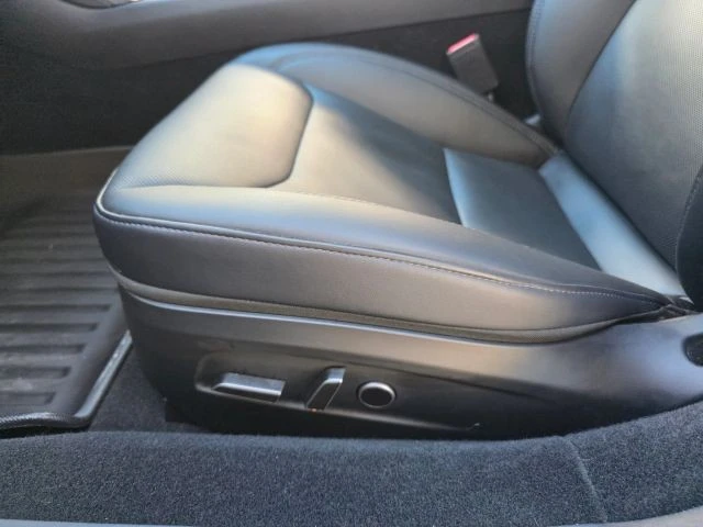 2025 Tesla Model 3 - Image 20 of 21