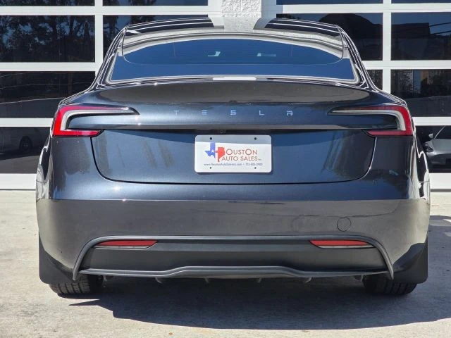 2025 Tesla Model 3 - Image 5 of 21
