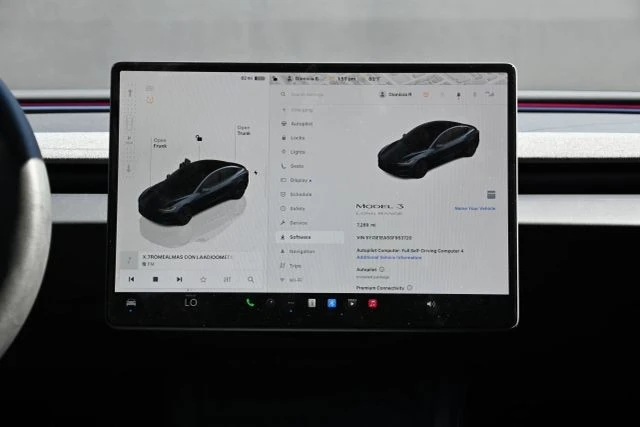 2025 Tesla Model 3 - Image 6 of 19