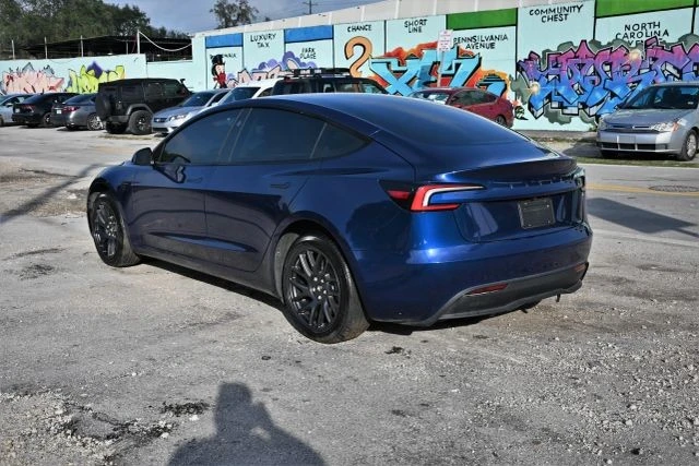 2025 Tesla Model 3 - Image 4 of 16