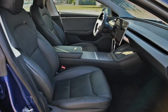 2025 Tesla Model 3 - Image 13 of 16