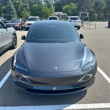 2025 Tesla Model 3 Long Range Sedan 4D