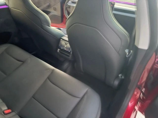 2025 Tesla Model 3 Performance - Image 19 of 21