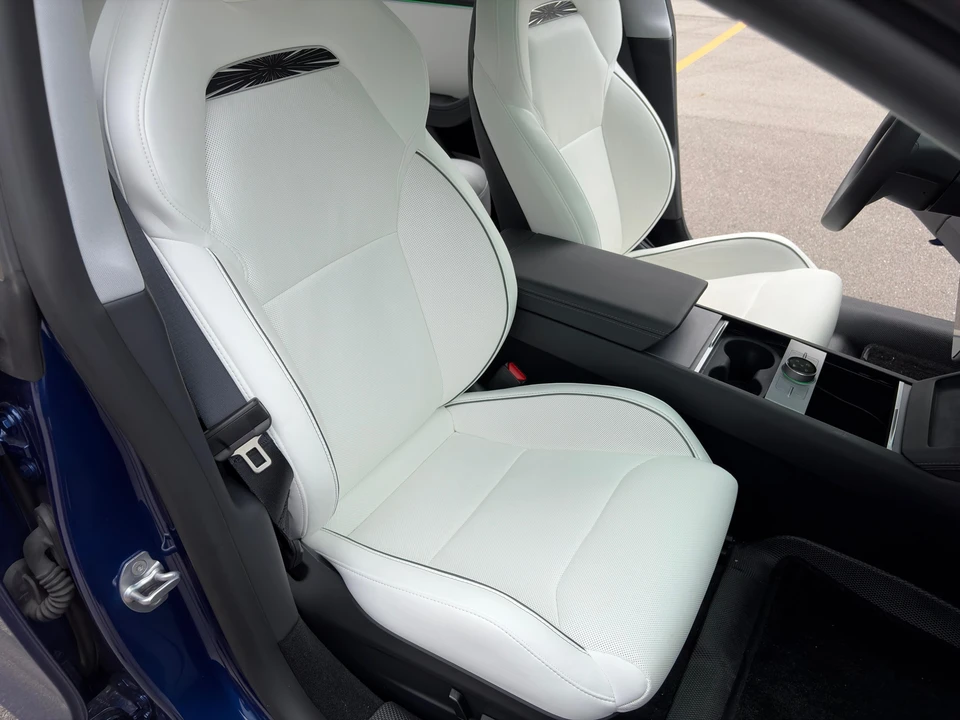 2025 Tesla Model 3 Performance - Image 31 of 31