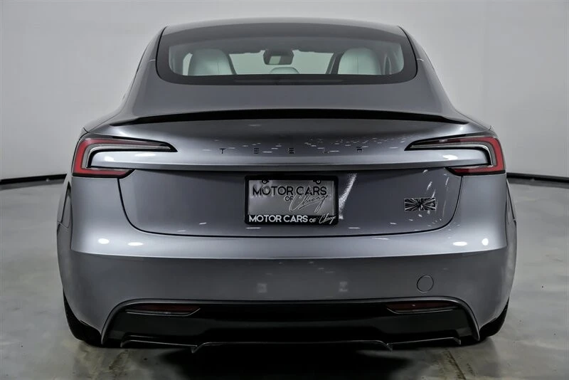 2025 Tesla Model 3 Performance - Image 11 of 21