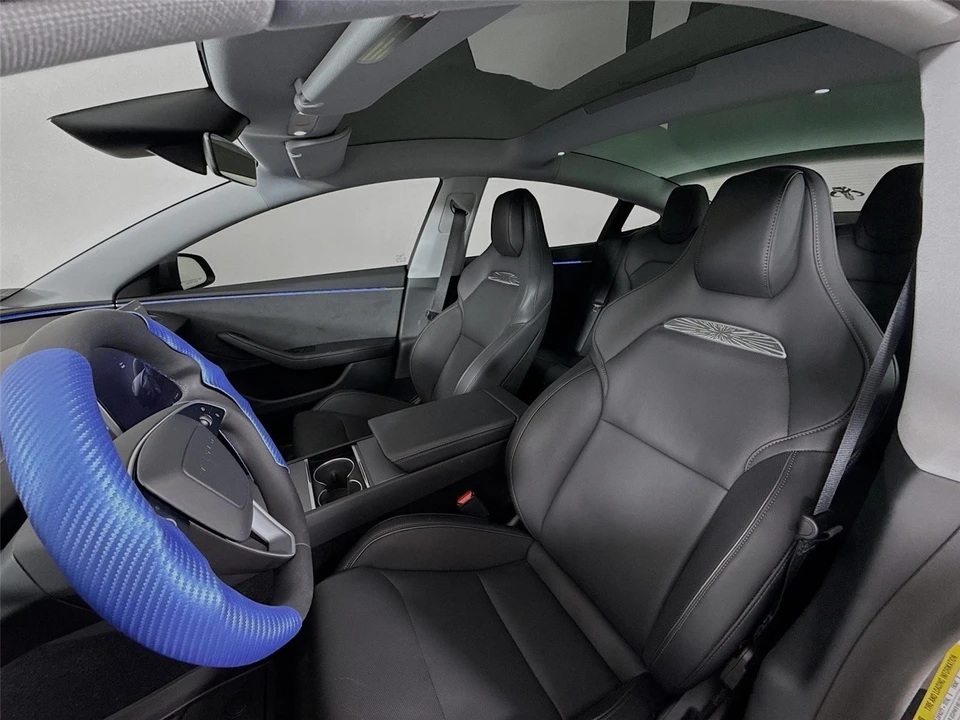 2025 Tesla Model 3 Performance - Image 2 of 18