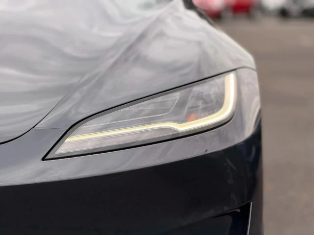 2025 Tesla Model 3 Performance - Image 6 of 12