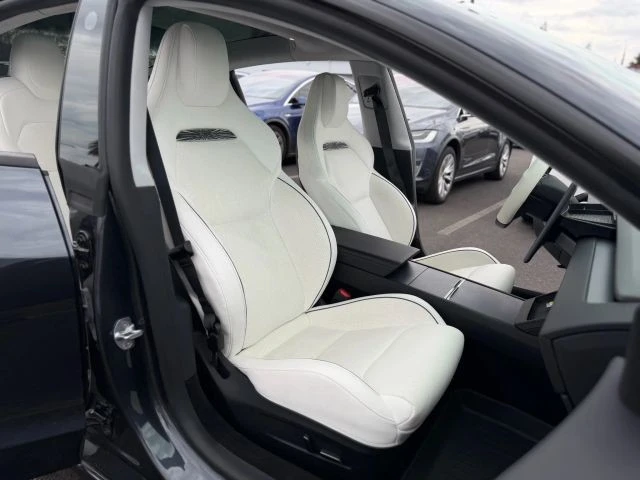 2025 Tesla Model 3 Performance - Image 10 of 12