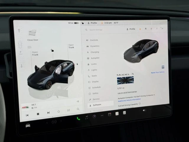 2025 Tesla Model 3 Performance - Image 20 of 21