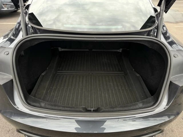2025 Tesla Model 3 Performance - Image 9 of 12