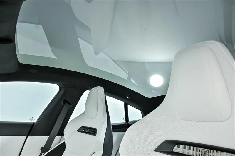 2025 Tesla Model S Plaid - Image 21 of 21
