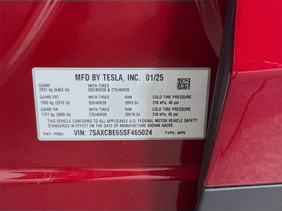 2025 Tesla Model X Plaid - Image 14 of 14