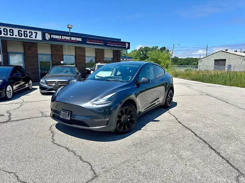2025 Tesla Model Y Dual Motor AWD