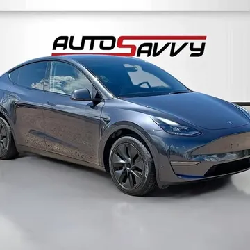 2025 Tesla Model Y Long Range