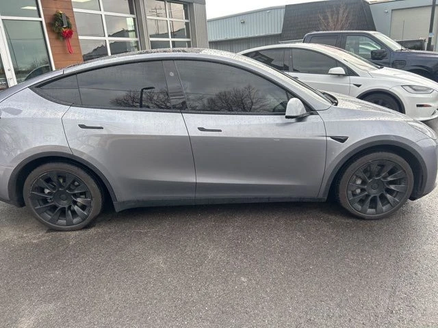 2025 Tesla Model Y - Image 9 of 21