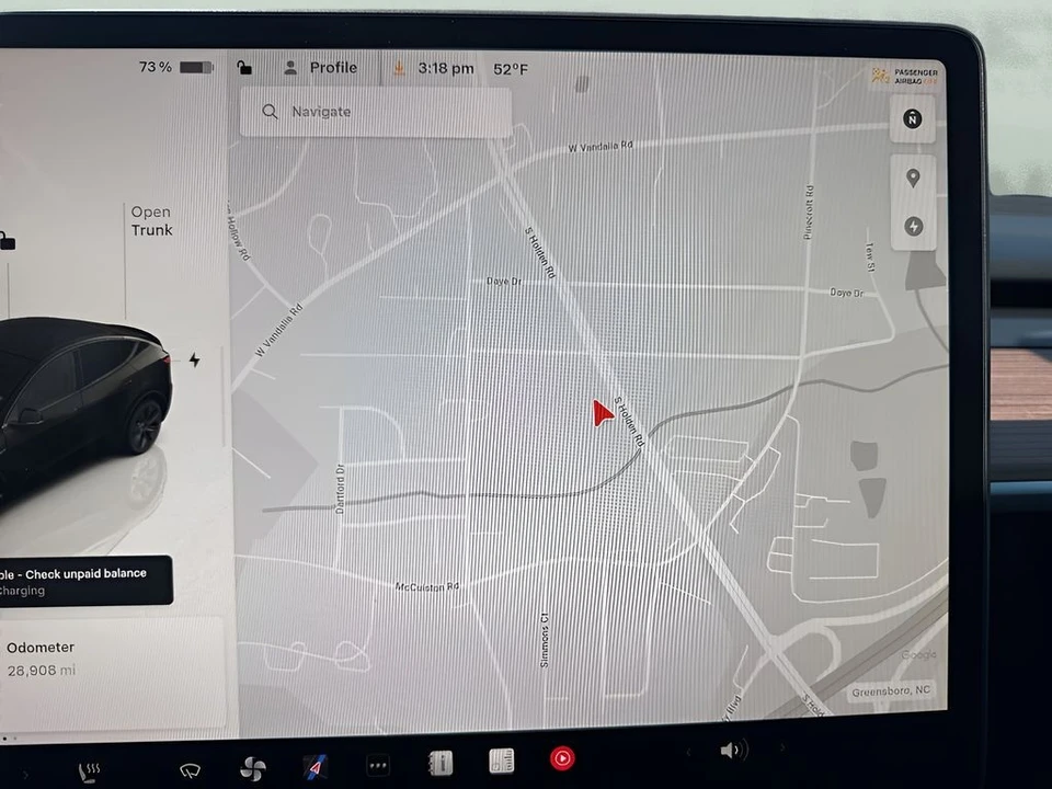 2025 Tesla Model Y - Image 21 of 21