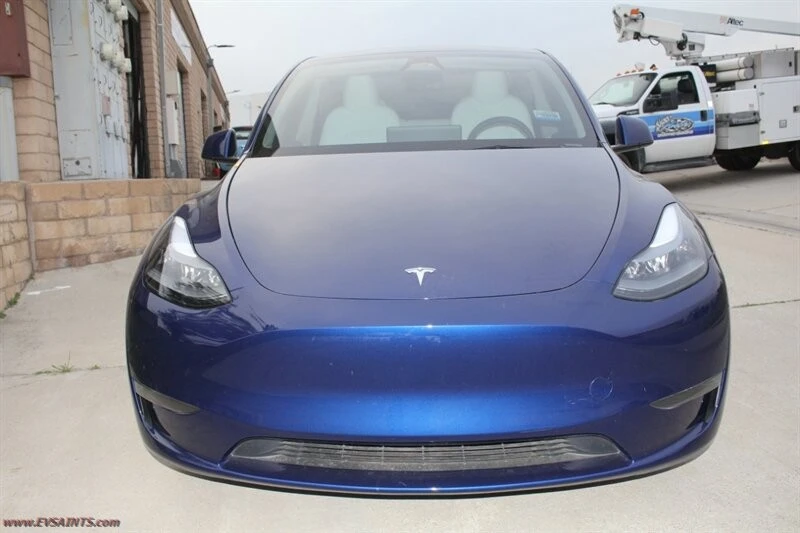 2025 Tesla Model Y - Image 4 of 21