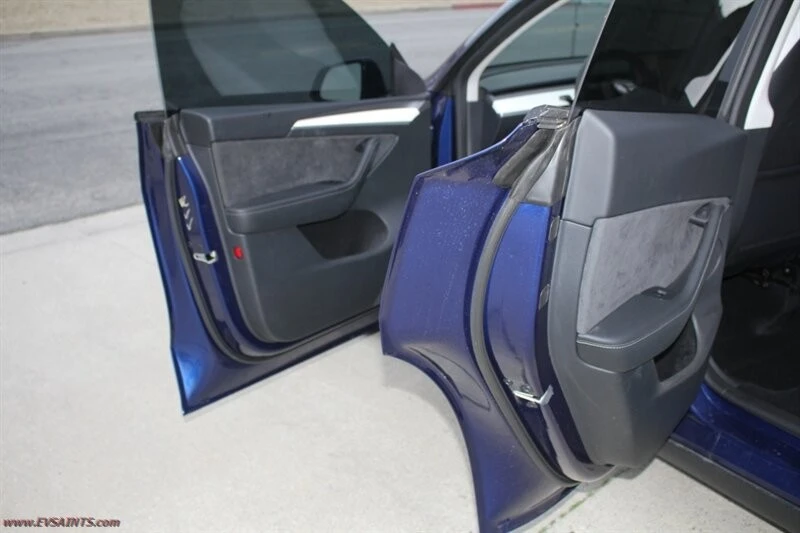 2025 Tesla Model Y - Image 15 of 21