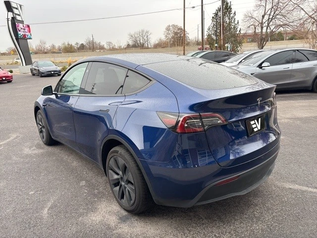 2025 Tesla Model Y - Image 6 of 21