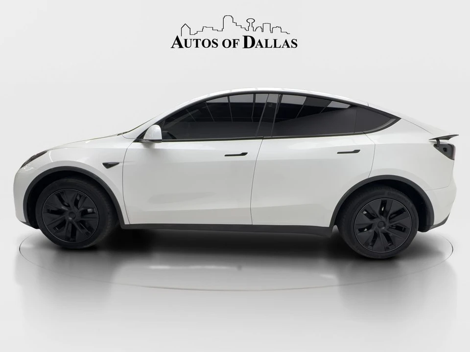 2025 Tesla Model Y - Image 5 of 21