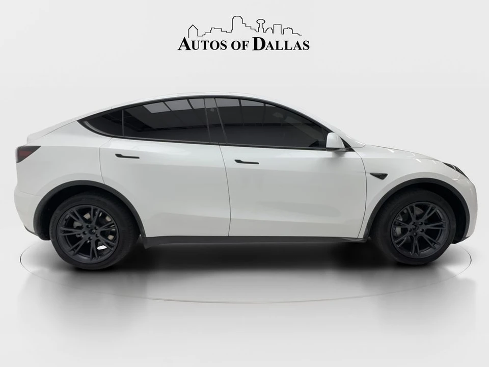 2025 Tesla Model Y - Image 6 of 21