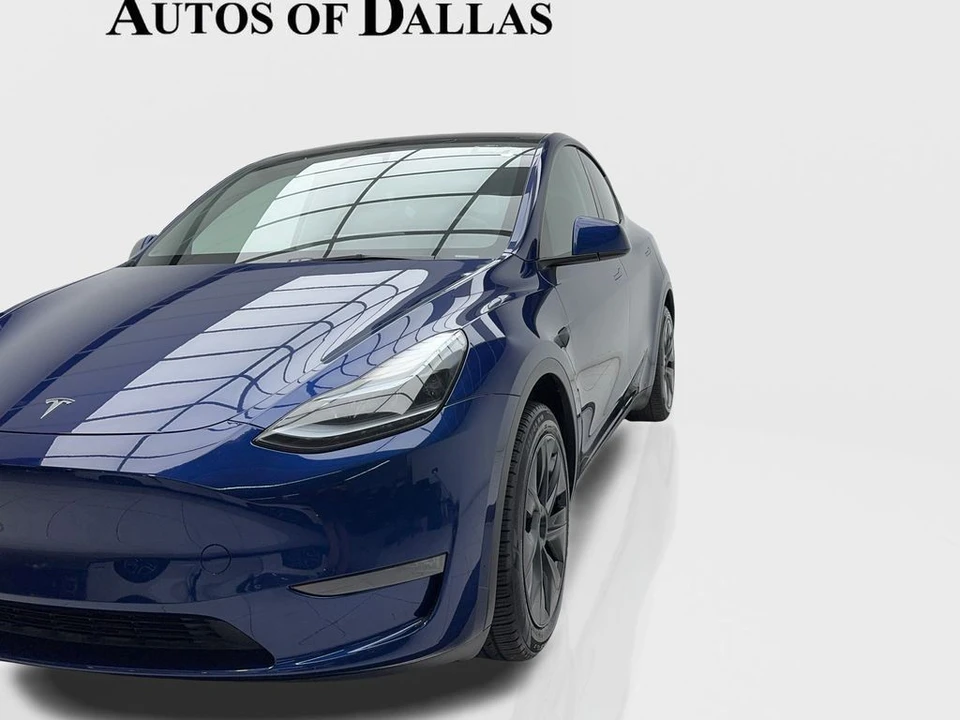 2025 Tesla Model Y - Image 3 of 21