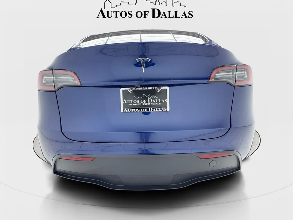2025 Tesla Model Y - Image 10 of 21