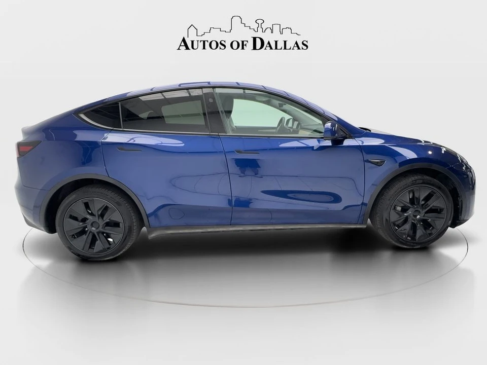 2025 Tesla Model Y - Image 6 of 21