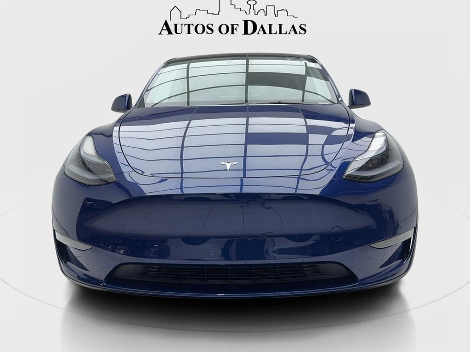2025 Tesla Model Y - Image 4 of 21