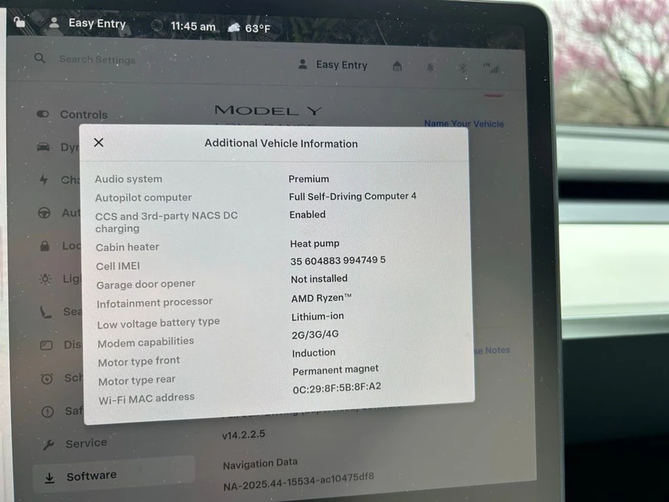2025 Tesla Model Y - Image 17 of 17